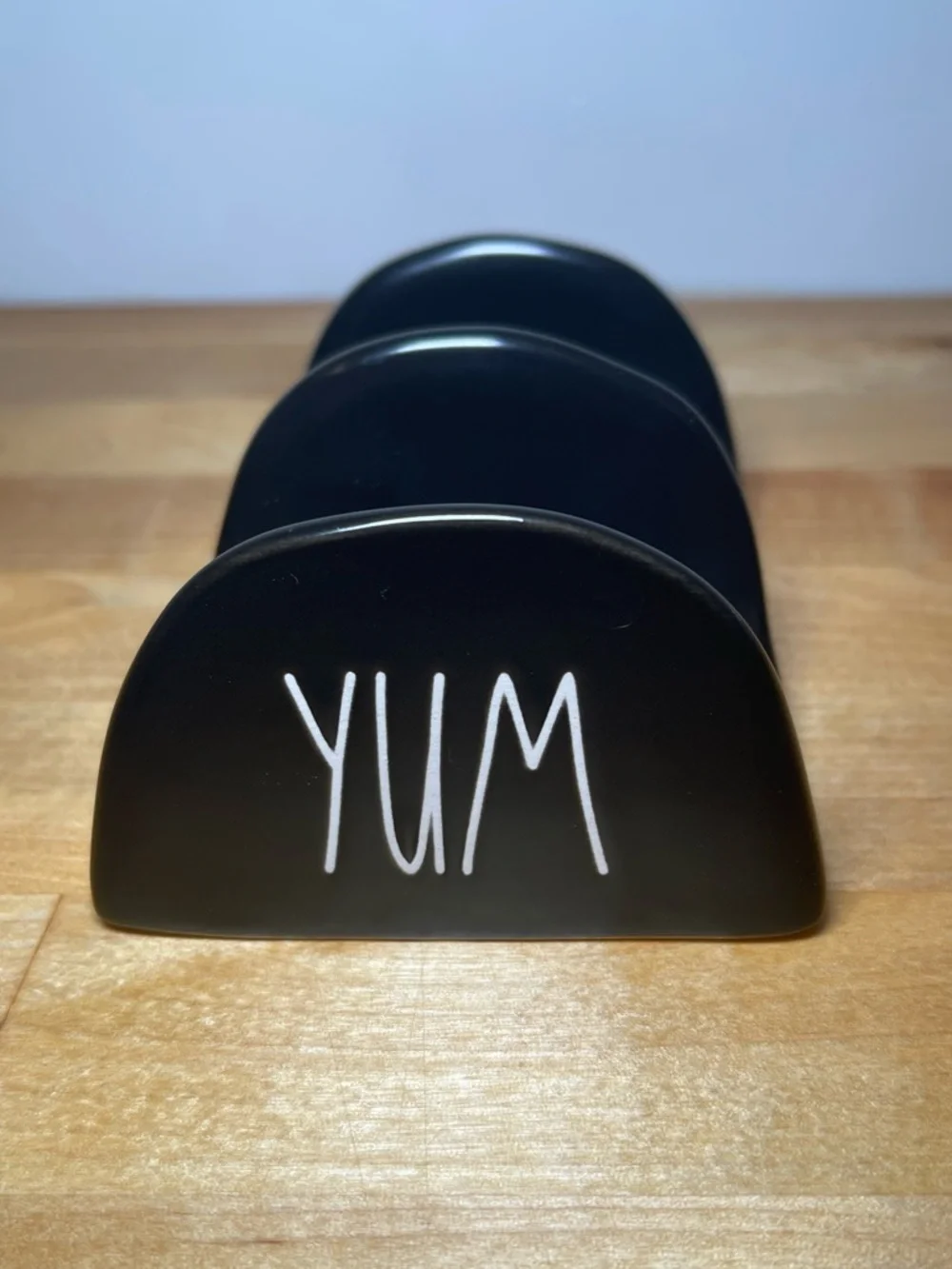 Rae Dunn Black 'YUM' Ceramic Taco Holder - Picture 3 of 7